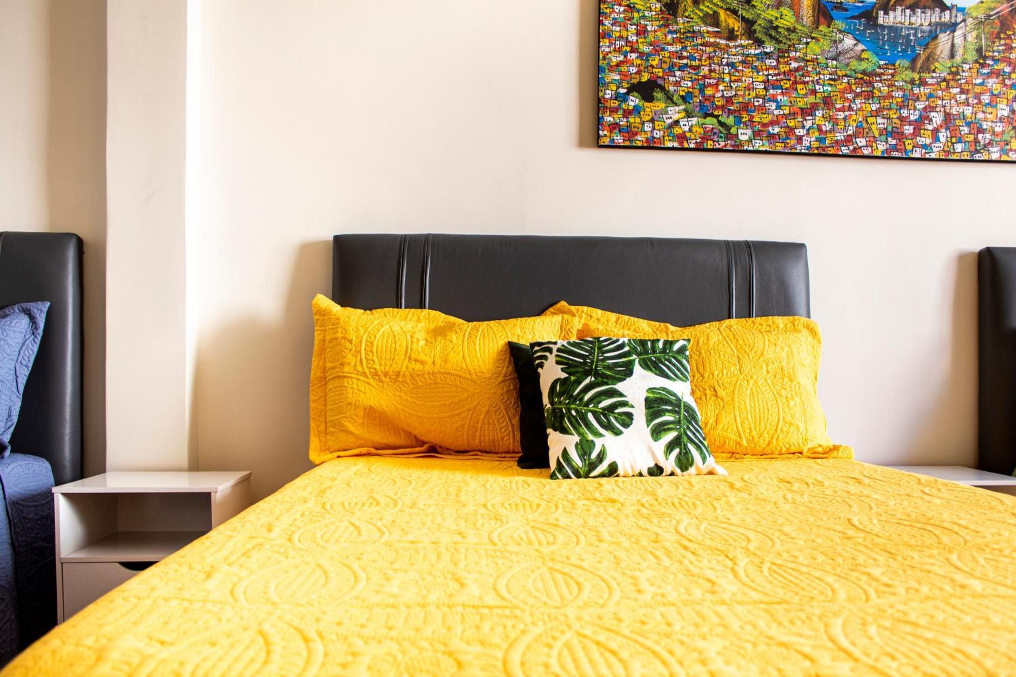Appartement 03 Quartos , Todo Reformado, No Posto 6 De Copacabana Enorme, 6 Camas, Ao Lado De Arpoador E Ipanema , Climatizado , Wifi E 3 Smart Tv, Pauloangerami Rp144 *