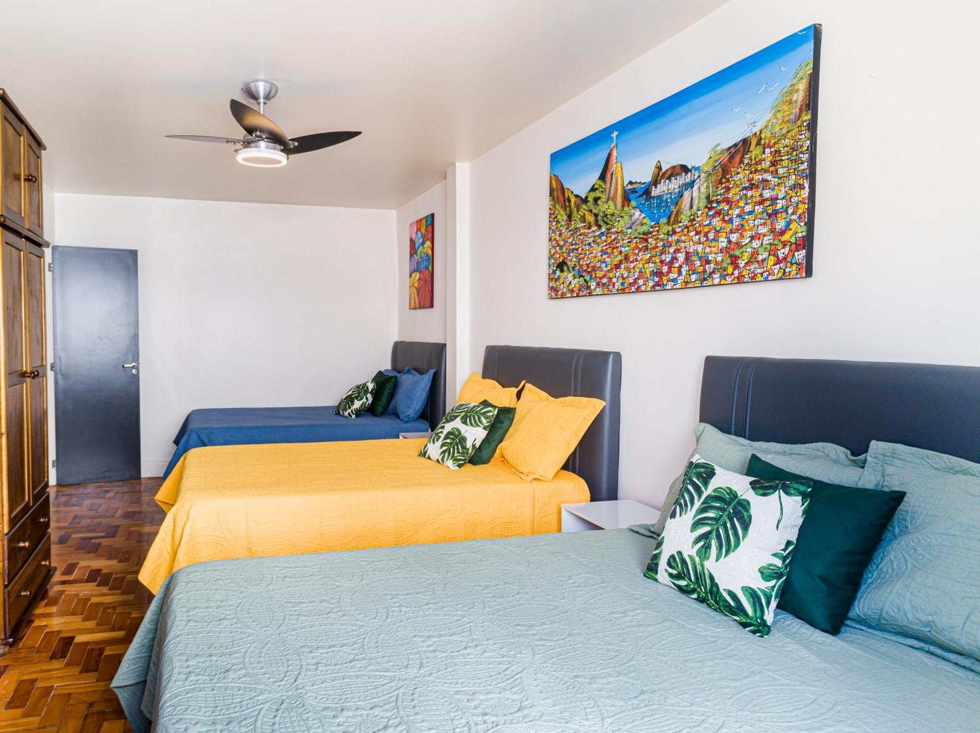 03 Quartos , Todo Reformado, No Posto 6 De Copacabana Enorme, 6 Camas, Ao Lado De Arpoador E Ipanema , Climatizado , Wifi E 3 Smart Tv, Pauloangerami Rp144 Río de Janeiro